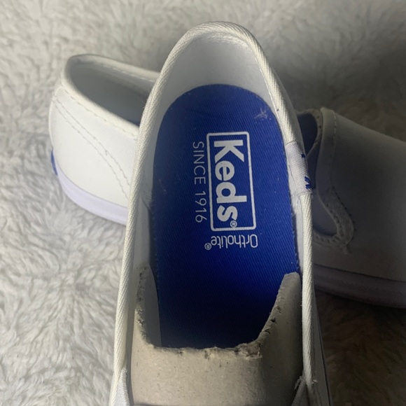NWOT Keds Classic White Canvas Slip-Ons - Picture 2 of 7